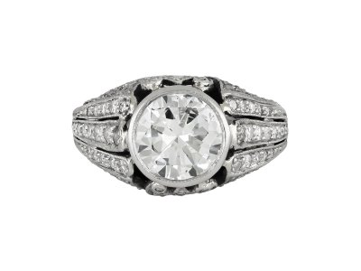 Jewellery item in modal