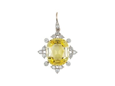 Jewellery item in modal