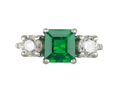 Jewellery item in modal