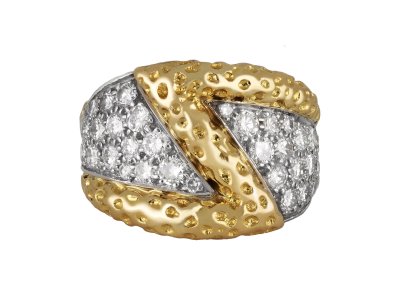 Jewellery item in modal