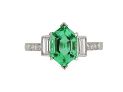 Jewellery item in modal