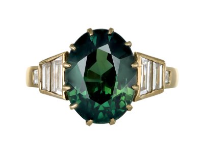 Jewellery item in modal