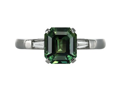 Jewellery item in modal