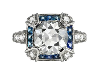 Jewellery item in modal