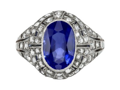 Jewellery item in modal