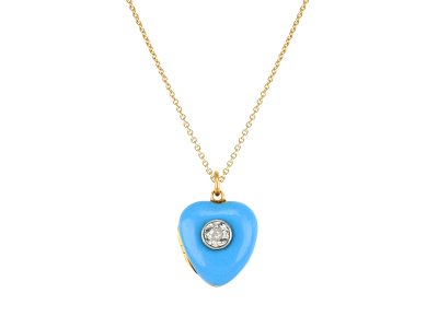 Jewellery item in modal
