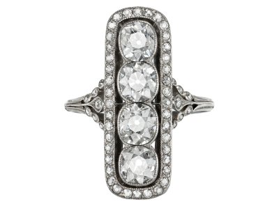 Jewellery item in modal