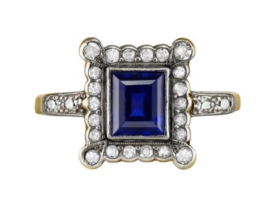 Jewellery item in modal
