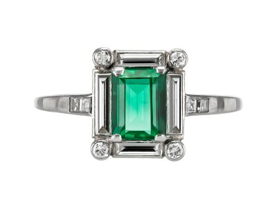 Jewellery item in modal