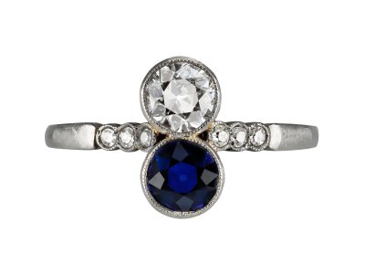 Jewellery item in modal