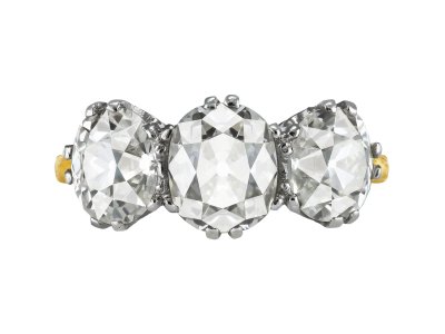 Jewellery item in modal