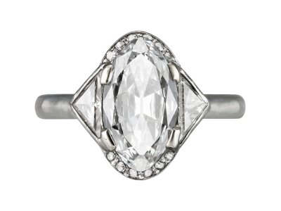 Jewellery item in modal