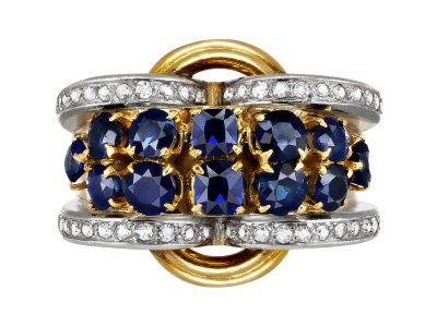 Jewellery item in modal