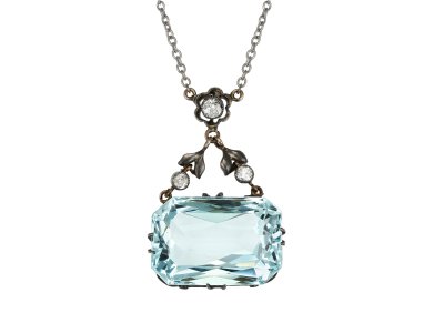 Jewellery item in modal