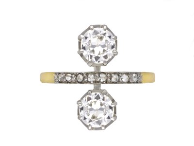 Jewellery item in modal