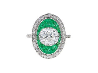 Jewellery item in modal