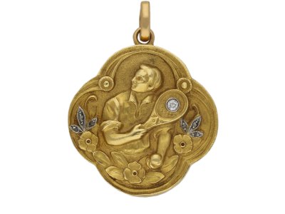 Jewellery item in modal