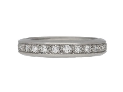 Jewellery item in modal