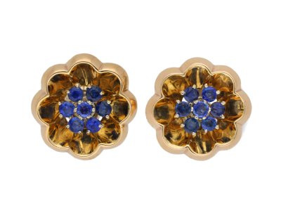 Jewellery item in modal