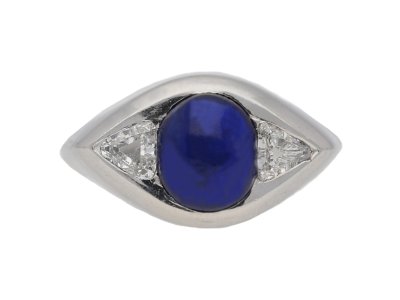 Jewellery item in modal