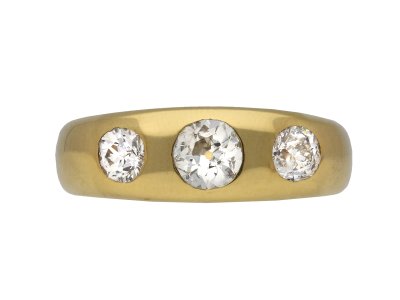 Jewellery item in modal