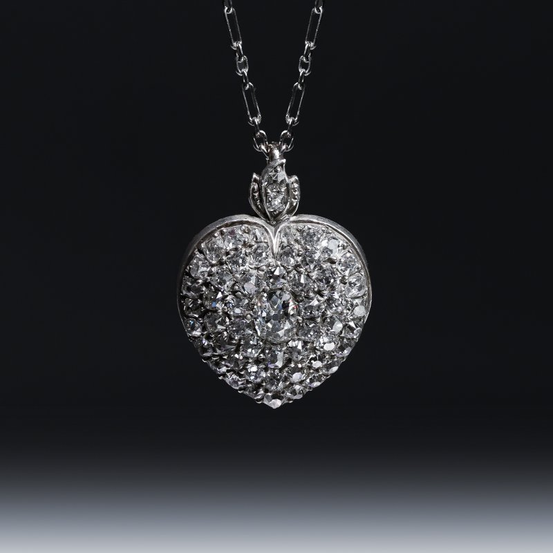 Link to Necklaces