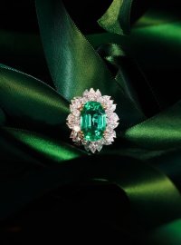 Link to Emerald Rings