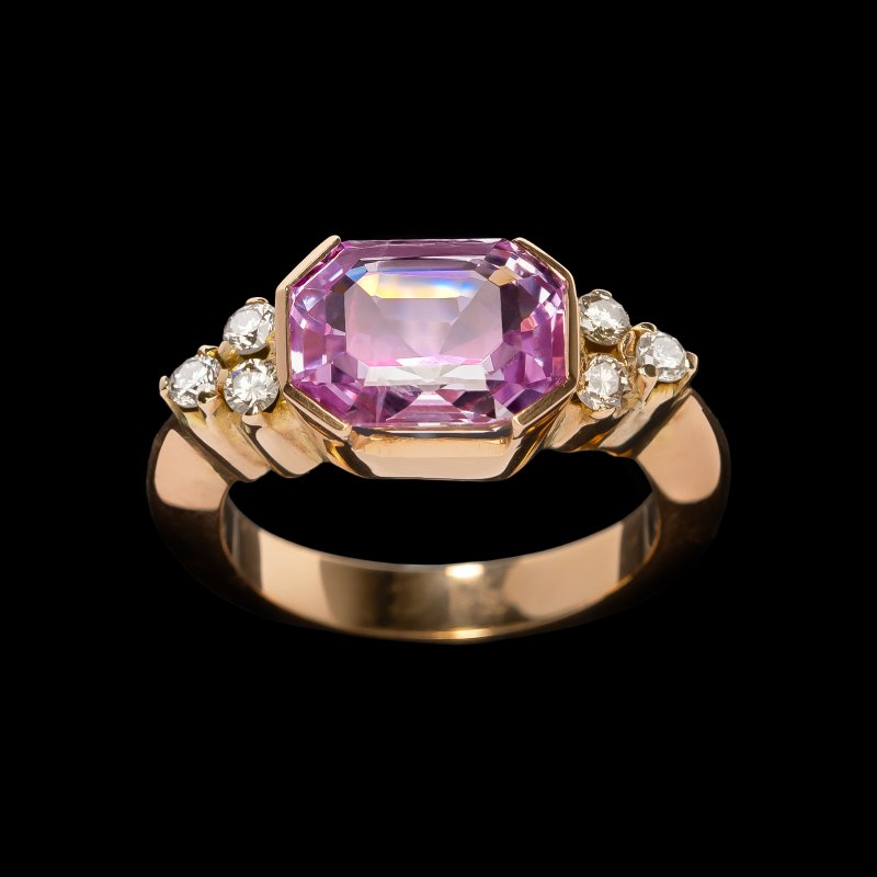 Link to Pink Sapphire Rings