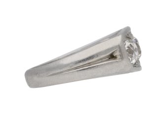 Art Deco three stone diamond ring, circa 1935. 