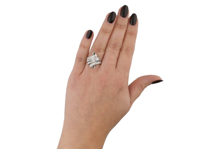 Diamond cluster ring berganza hatton garden