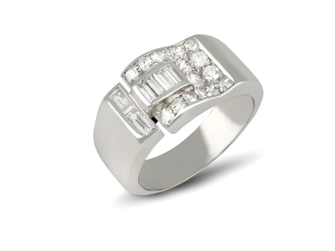 Art deco diamond cocktail ring, French, circa 1935. 