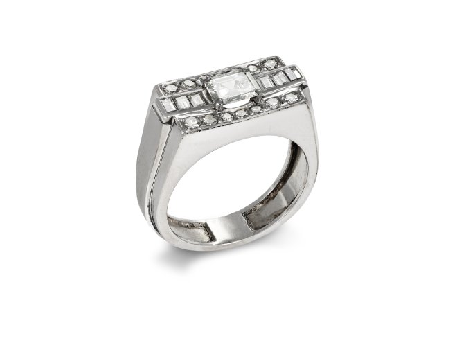 Diamond cluster ring, circa 1945. 