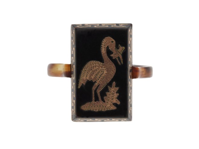 Piqué work gold and tortoiseshell ring berganza hatton garden