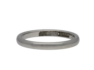 Platinum wedding ring by Dreicer & Co hatton garden