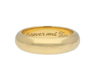 Yellow gold wedding ring by Tiffany & Co hatton garden