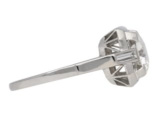 Art Deco diamond ring, circa 1935.