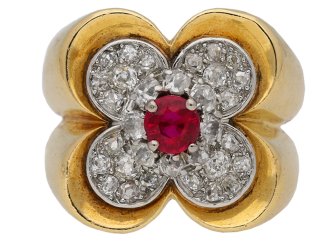 Van Cleef & Arpels ruby and diamond ring, circa 1945. 