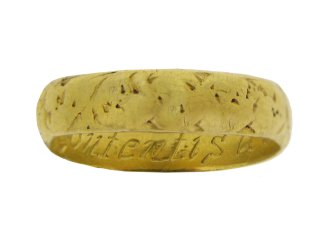 front view Gold posy ring, 'Content is a continuall tresure', 