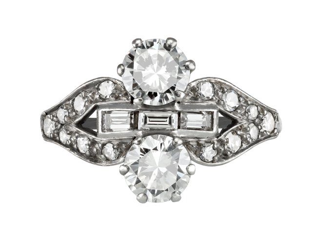 Art Deco two stone diamond cluster ring, circa 1935.