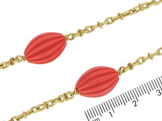 Fluted coral and gold necklace, French, circa 1970.