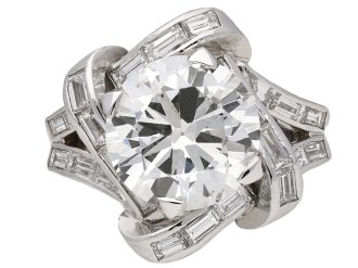 Mauboussin diamond cluster ring berganza hatton garden