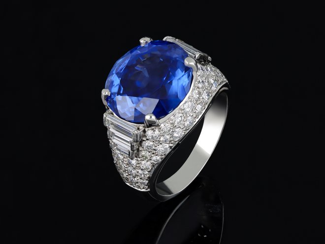 Oscar Heyman Brothers sapphire diamond ring berganza hatton garden