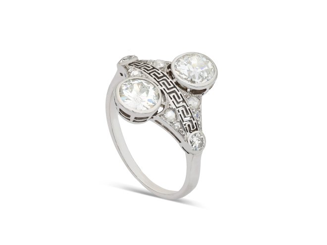 Art Deco two stone diamond cluster ring, circa 1925. 