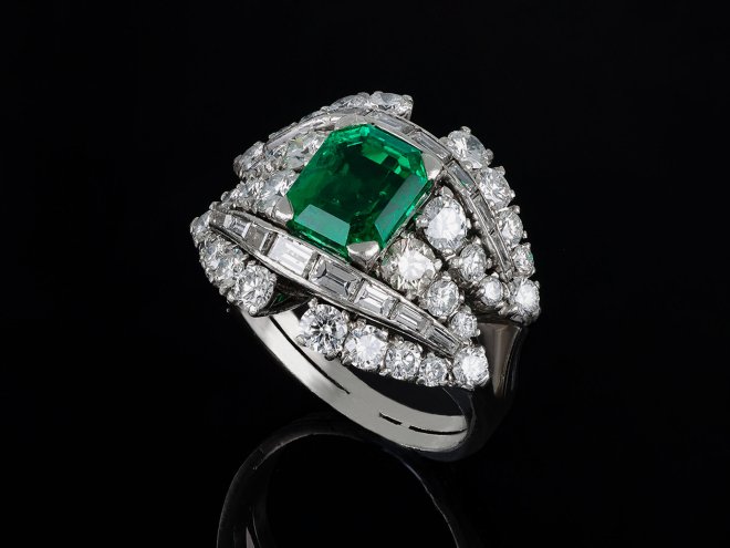 Colombian emerald and diamond cluster ring berganza hatton garden