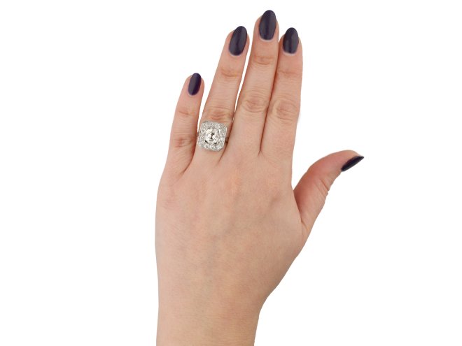 Mellerio Art Deco diamond cluster ring berganza hatton garden