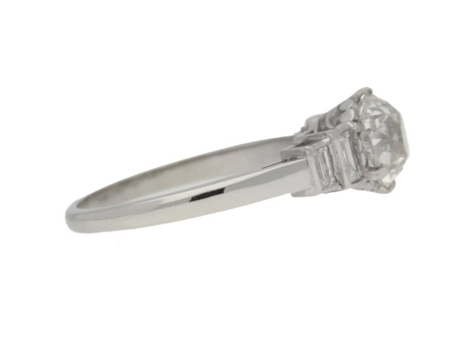 side view Art Deco diamond engagement ring, circa 1935.