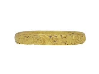 front view gold posy ring berganza hatton garden 