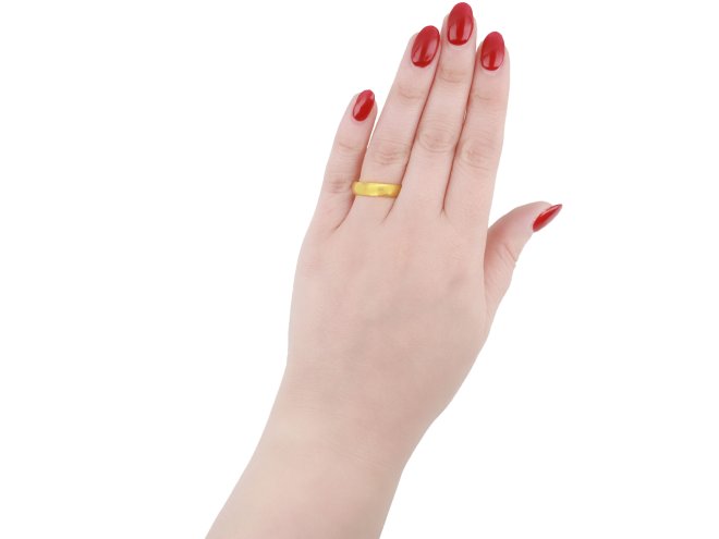 Stuart gold posy ring 'Vertue passeth riches', circa 17th century.