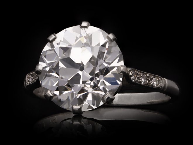 old cut diamond ring with diamond set shoulders ,circa 1915 Hatton Garden