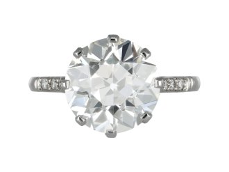 4.62 carat old cut diamond ring, circa 1915.